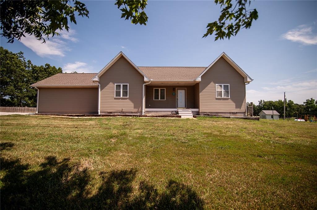 5483 Edwards Road