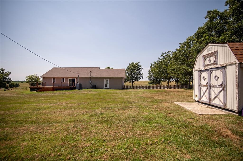 5483 Edwards Road