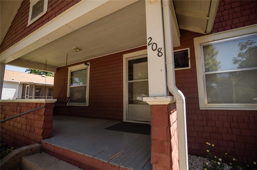 208 South Avenue