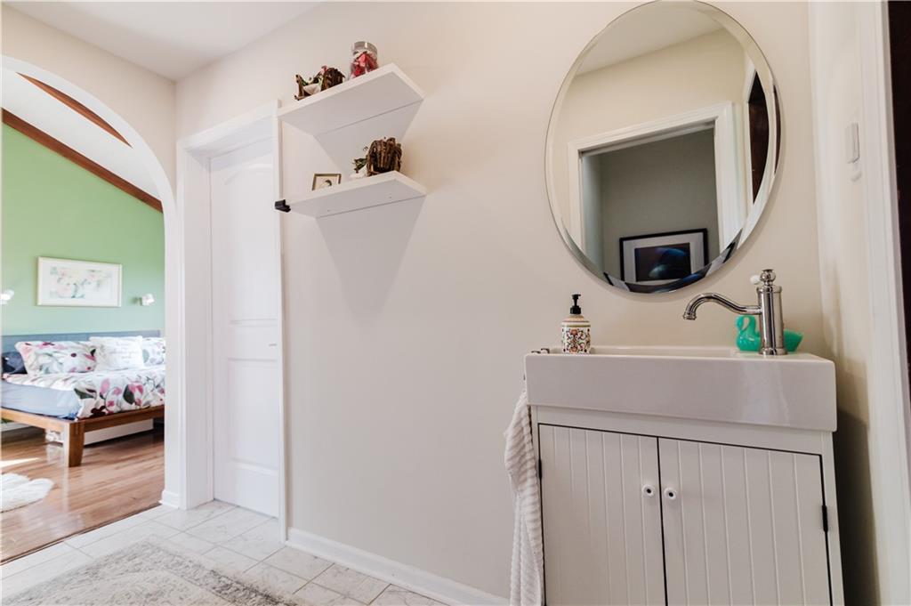 1105 Riverview Drive