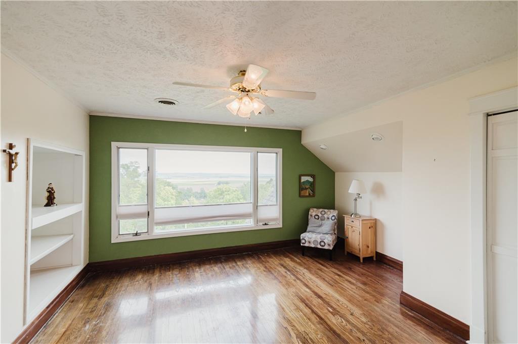 1105 Riverview Drive