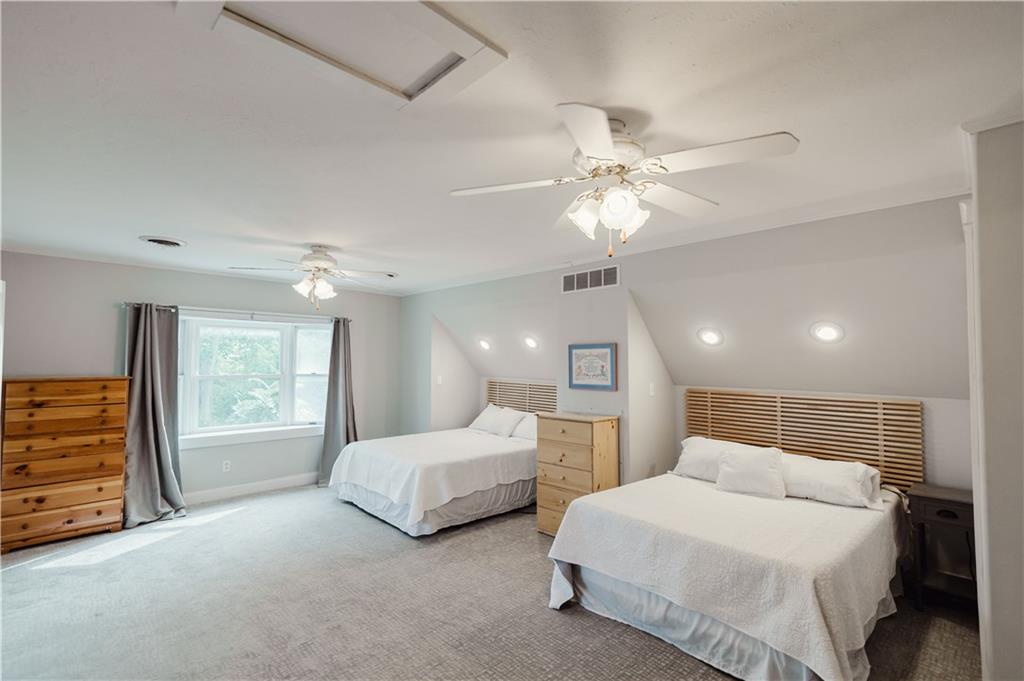 1105 Riverview Drive