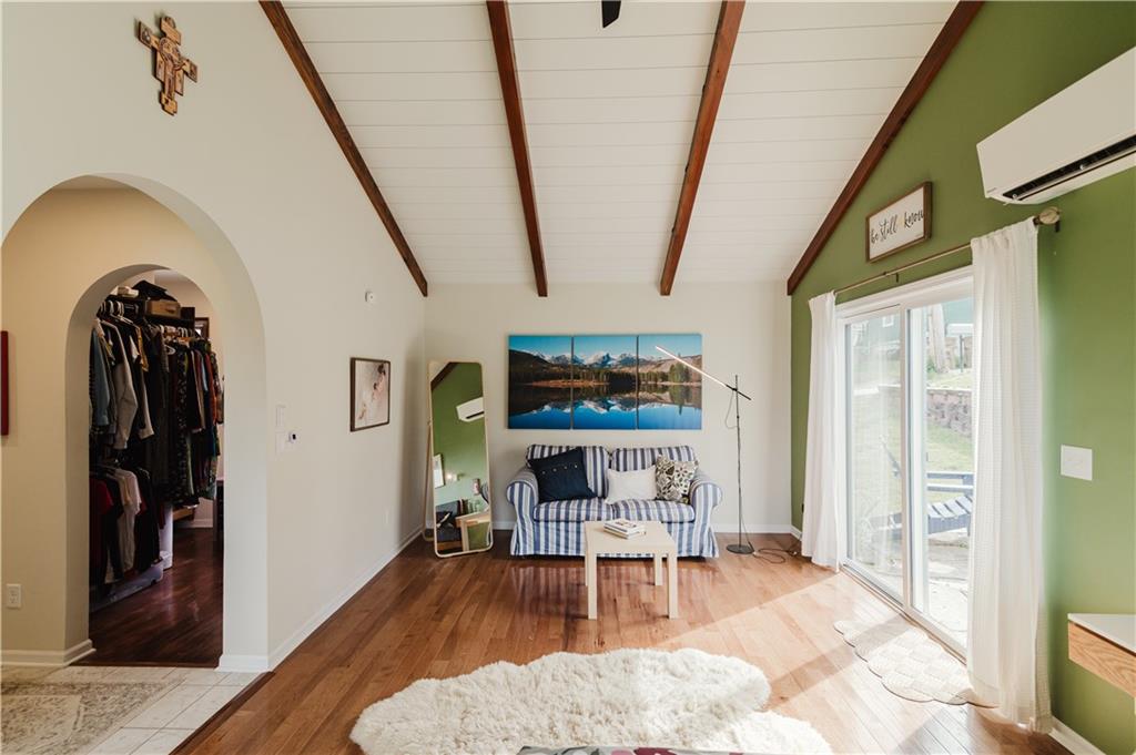 1105 Riverview Drive