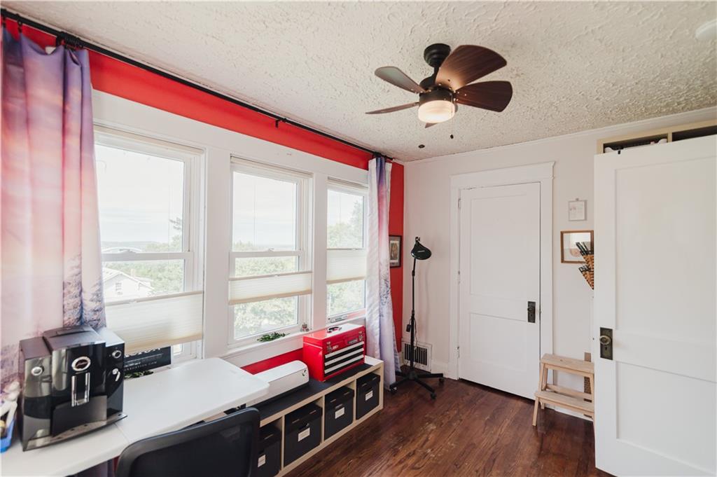 1105 Riverview Drive