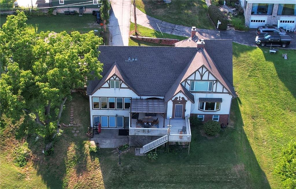1105 Riverview Drive