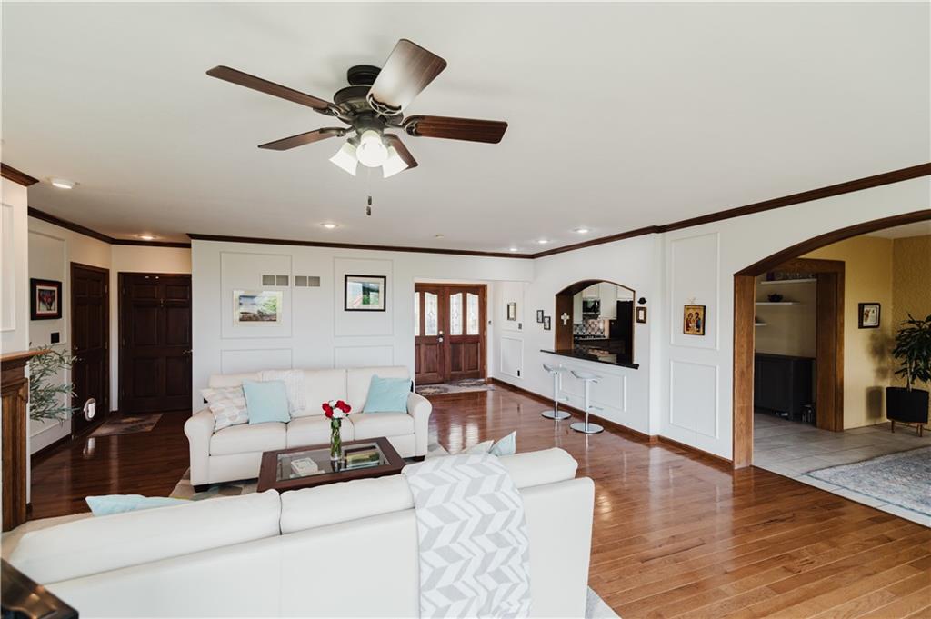 1105 Riverview Drive