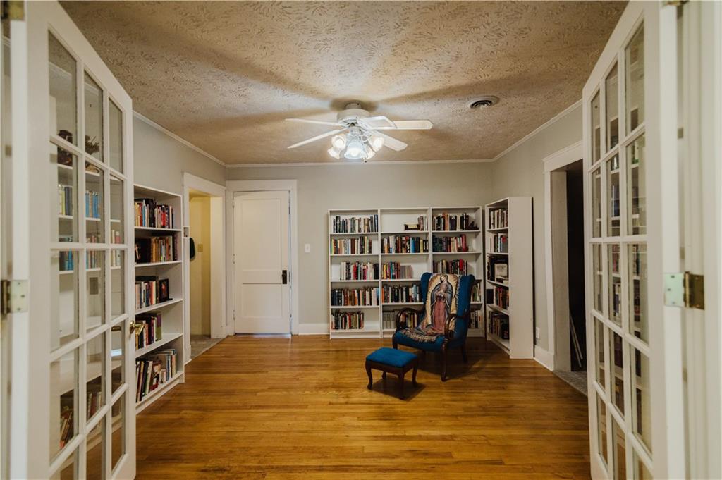 1105 Riverview Drive