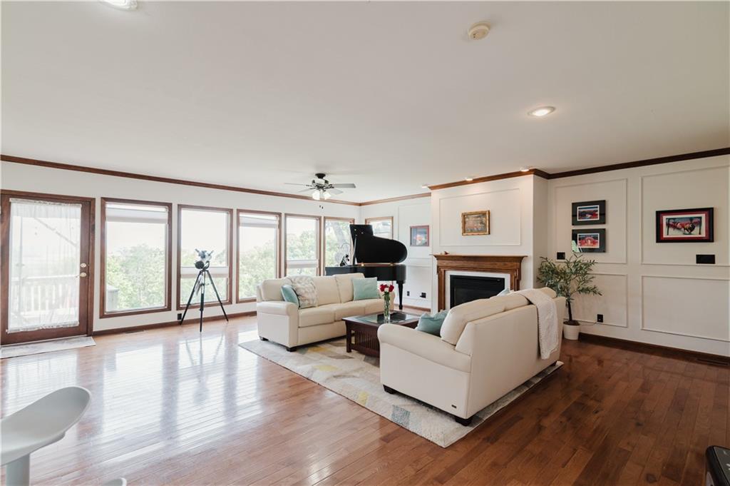 1105 Riverview Drive