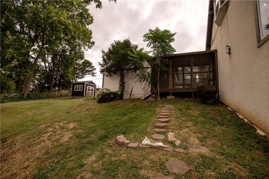 1105 Riverview Drive