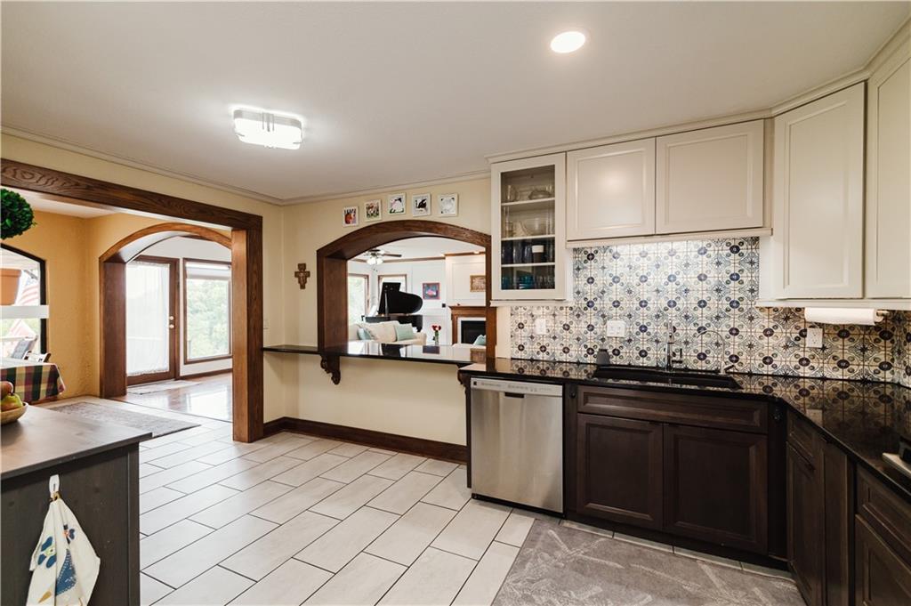 1105 Riverview Drive