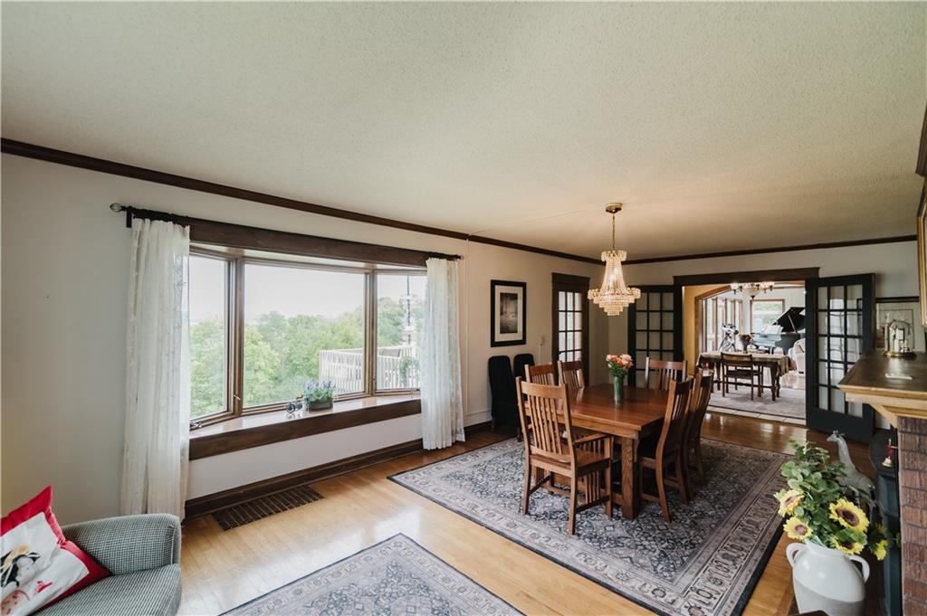 1105 Riverview Drive