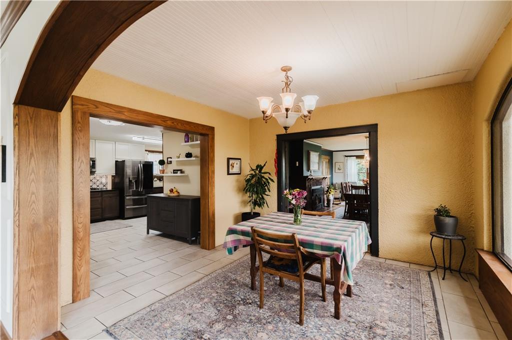 1105 Riverview Drive