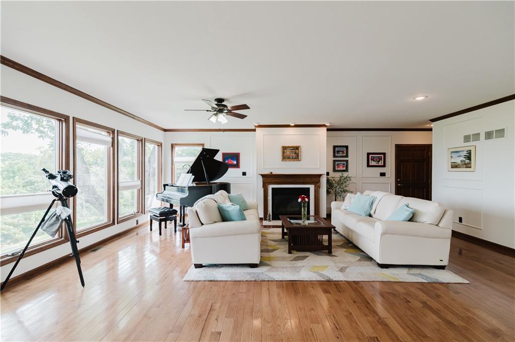 1105 Riverview Drive