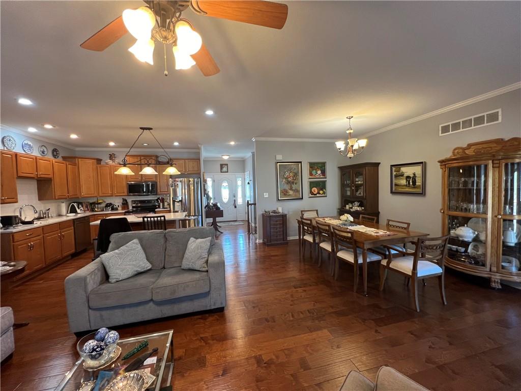 1511 Brookdale Drive