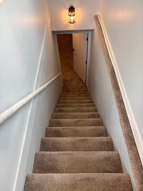 1718 Linden Lane
