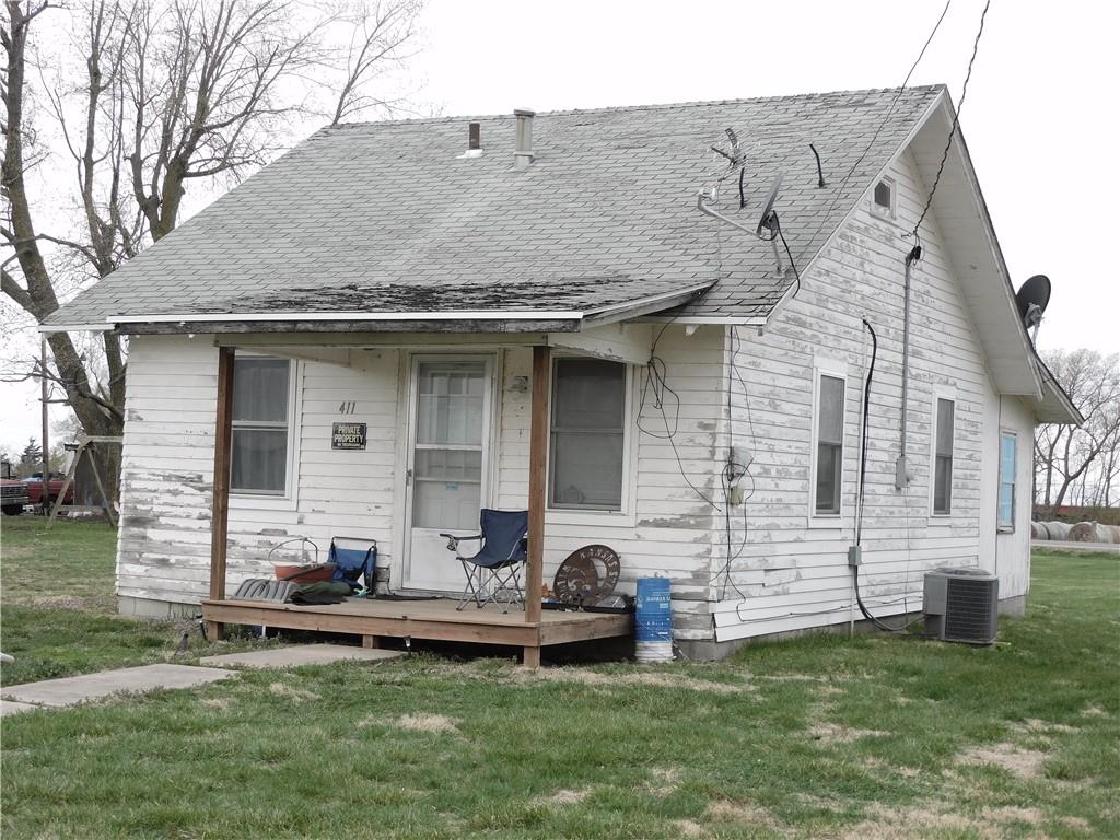 411 John Street