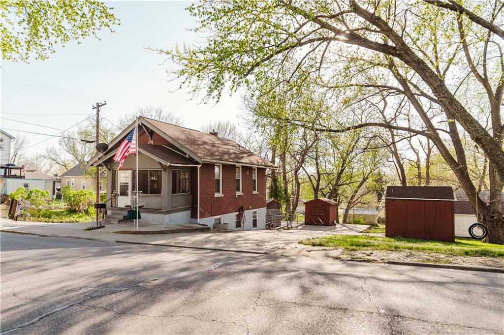 811 N 6th Street