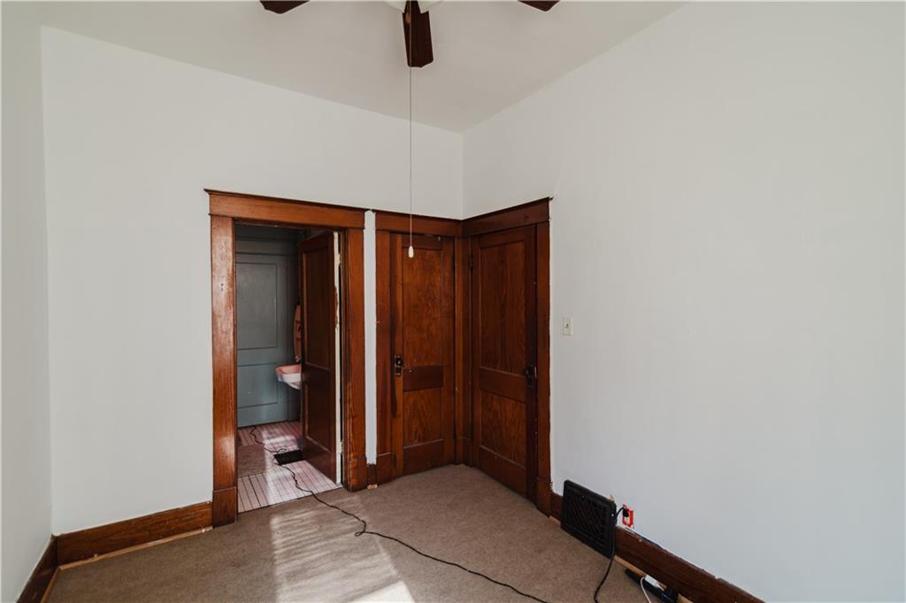 811 N 6th Street