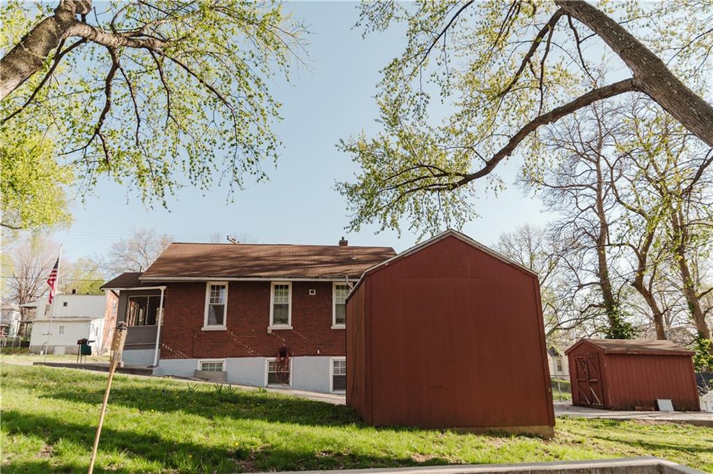 811 N 6th Street