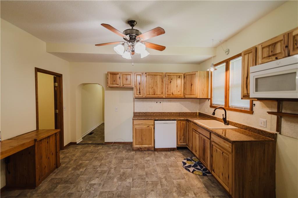 1021 Roosevelt Avenue