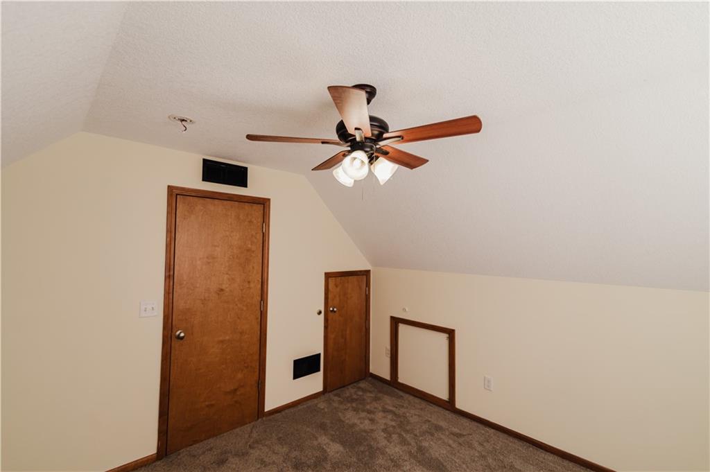 1021 Roosevelt Avenue