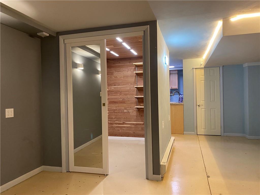 220 N 9th Street