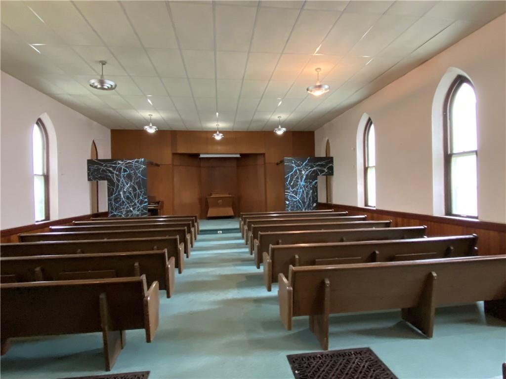 220 N 9th Street