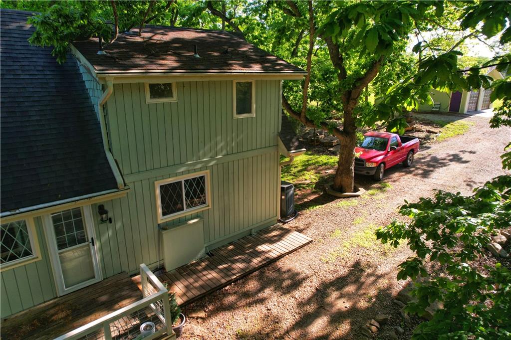8846 Hilltop Road