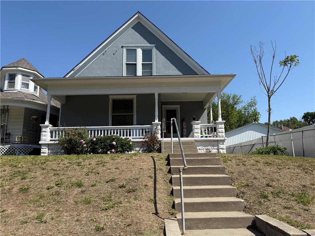 1121 Kansas Avenue