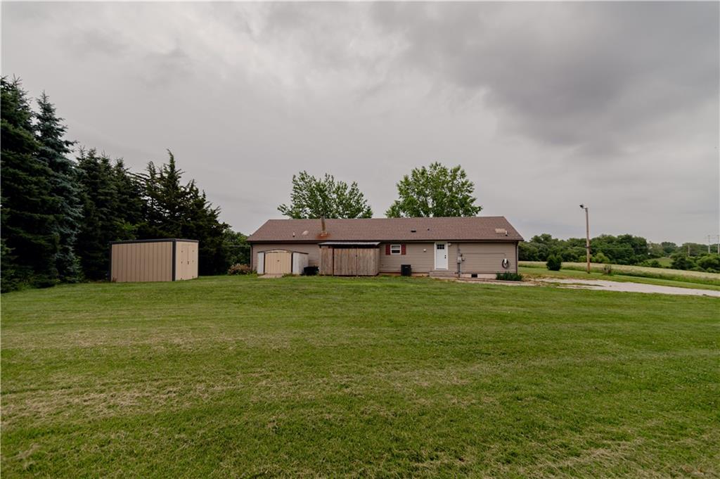 3505 N Woodbine Road
