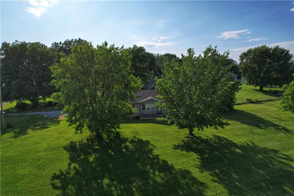 3505 N Woodbine Road