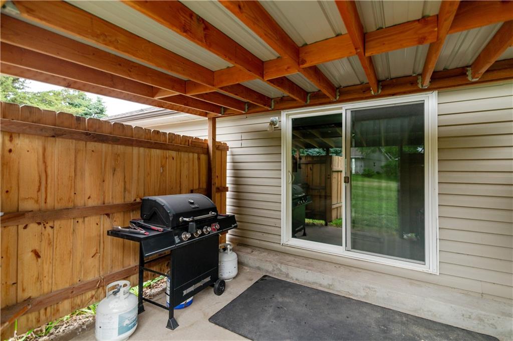3505 N Woodbine Road