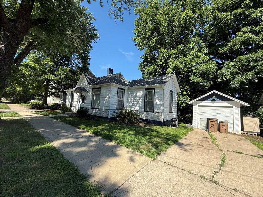 610 N 5th Street