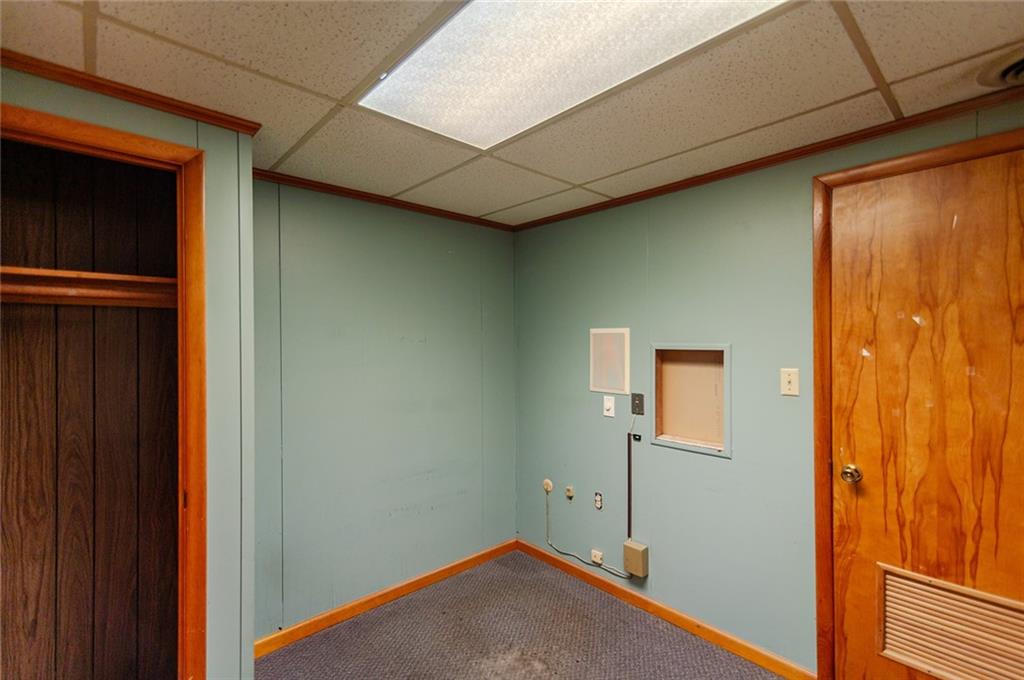 710 Commercial Street