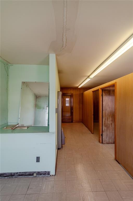 710 Commercial Street