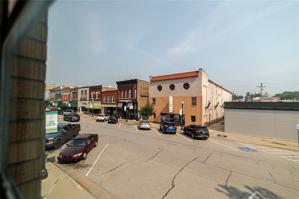 710 Commercial Street