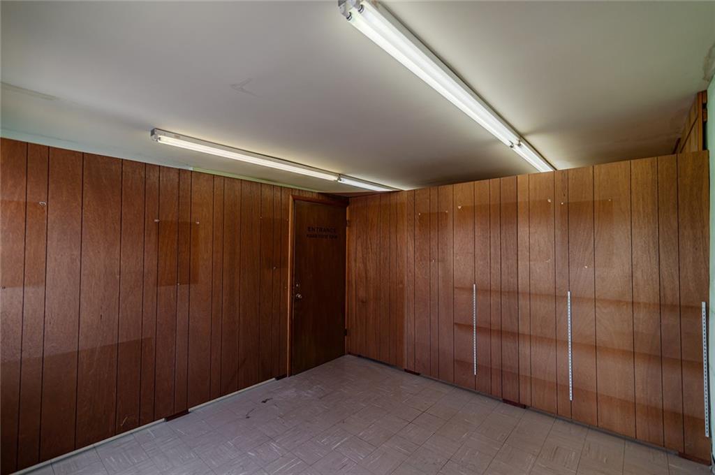 710 Commercial Street