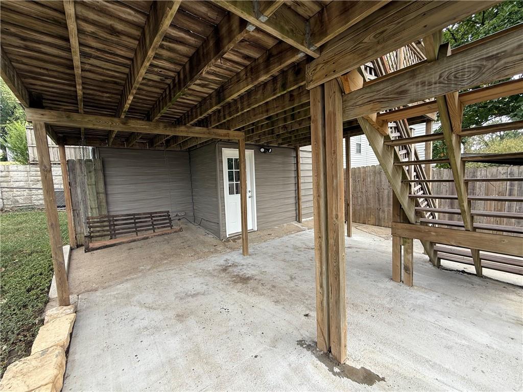 1612 Commercial Street