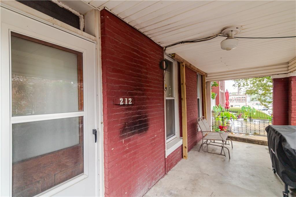 212 N 9th Street