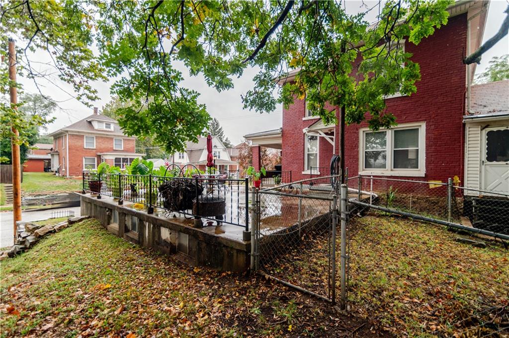 212 N 9th Street