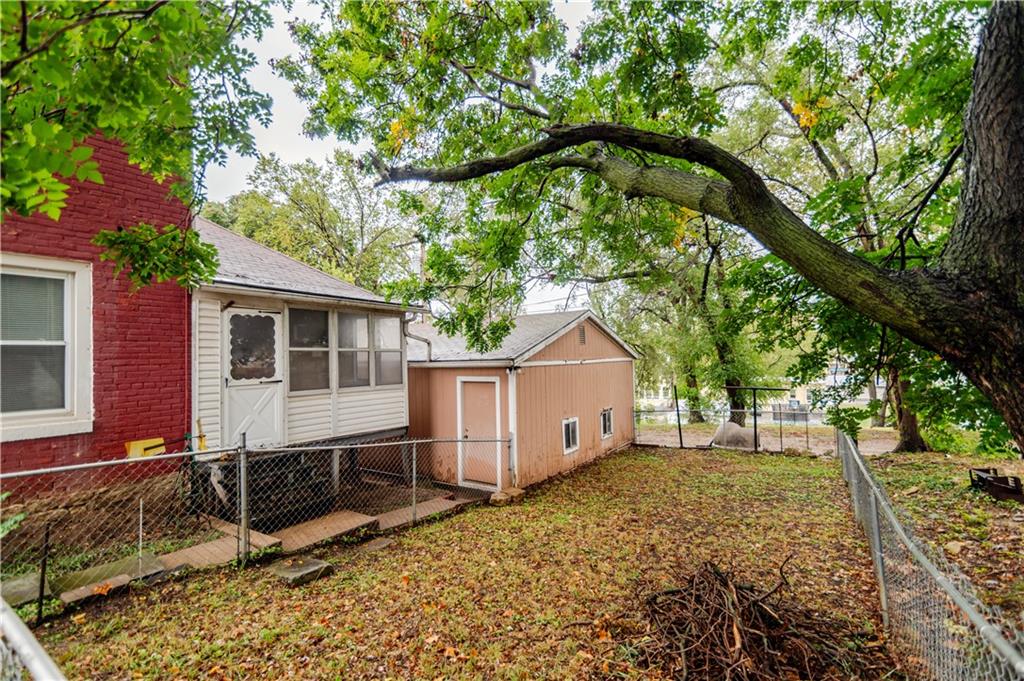 212 N 9th Street