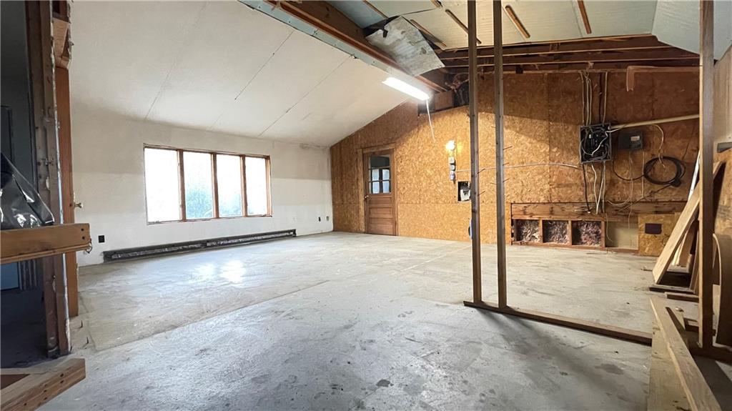 9127 US Highway 59 Highway