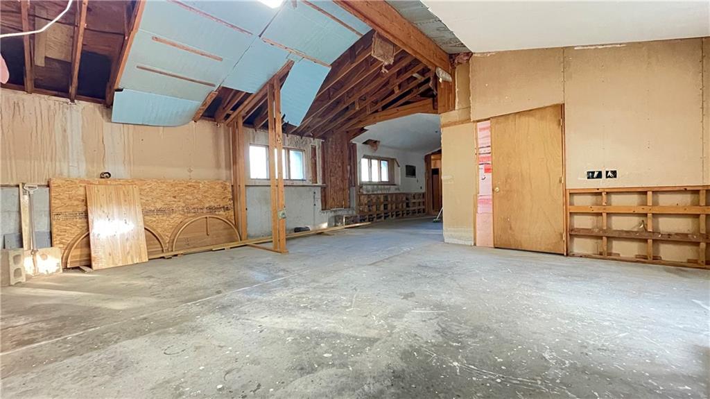 9127 US Highway 59 Highway