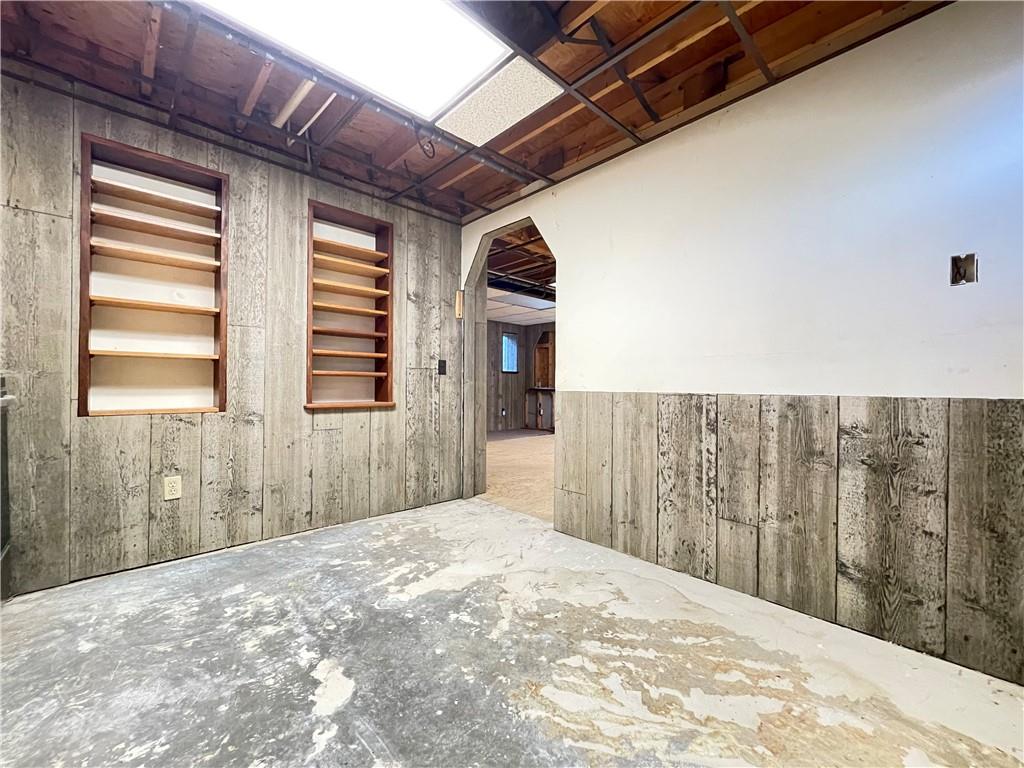 9127 US Highway 59 Highway