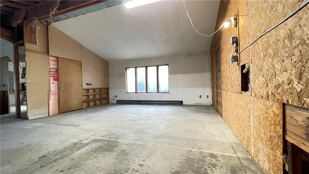 9127 US Highway 59 Highway