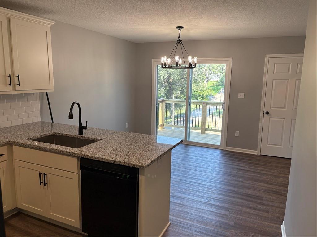 605 Washington Street