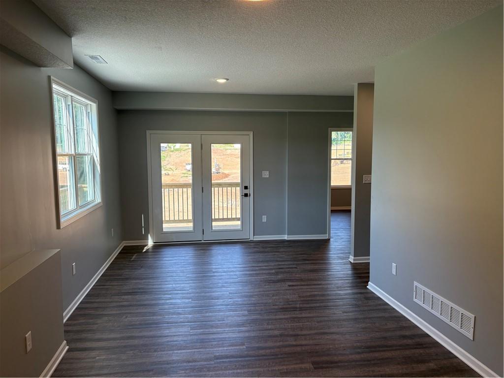 605 Washington Street