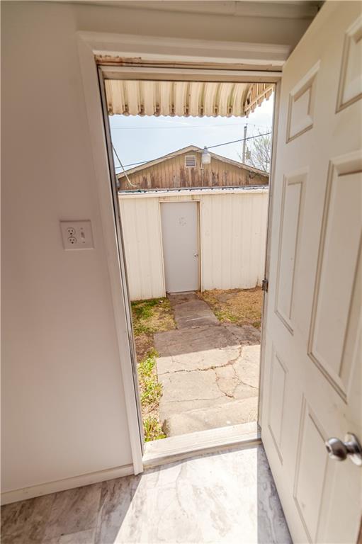 808 Ann Street