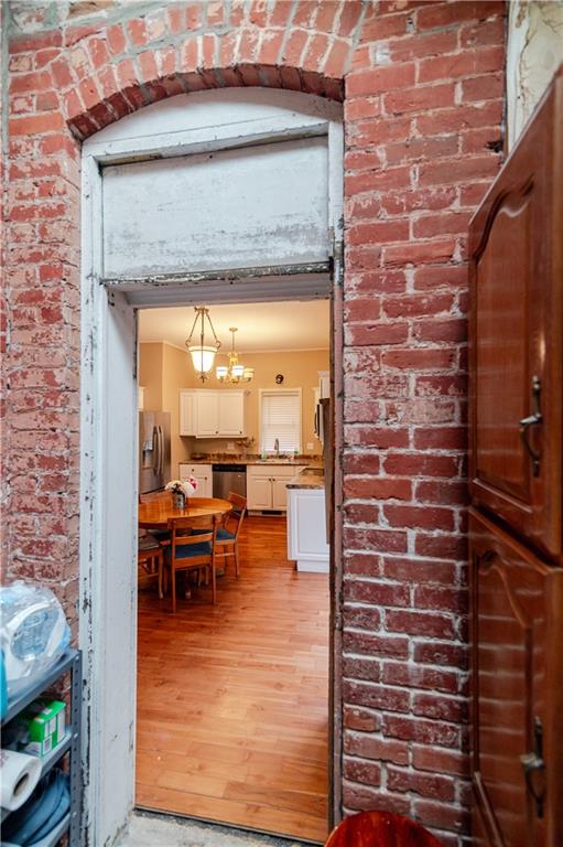 605 Atchison Street