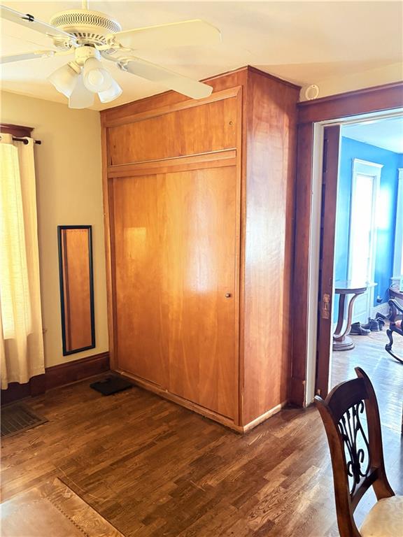 1125 Santa Fe Street